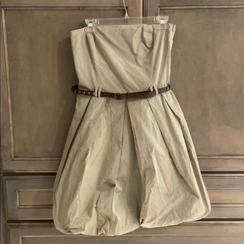 Zara bubble, mini, strapless dress with belt